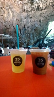 35coffee cave cafe
