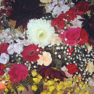 ����(*�L�ցM*)