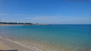 �z�e���G���A�̊C�[